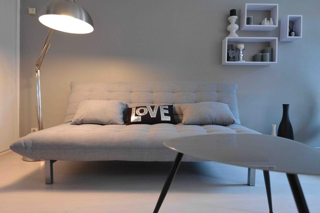 Apartamento "Un Lieu Unique" Le Cozy Annecy Habitación foto